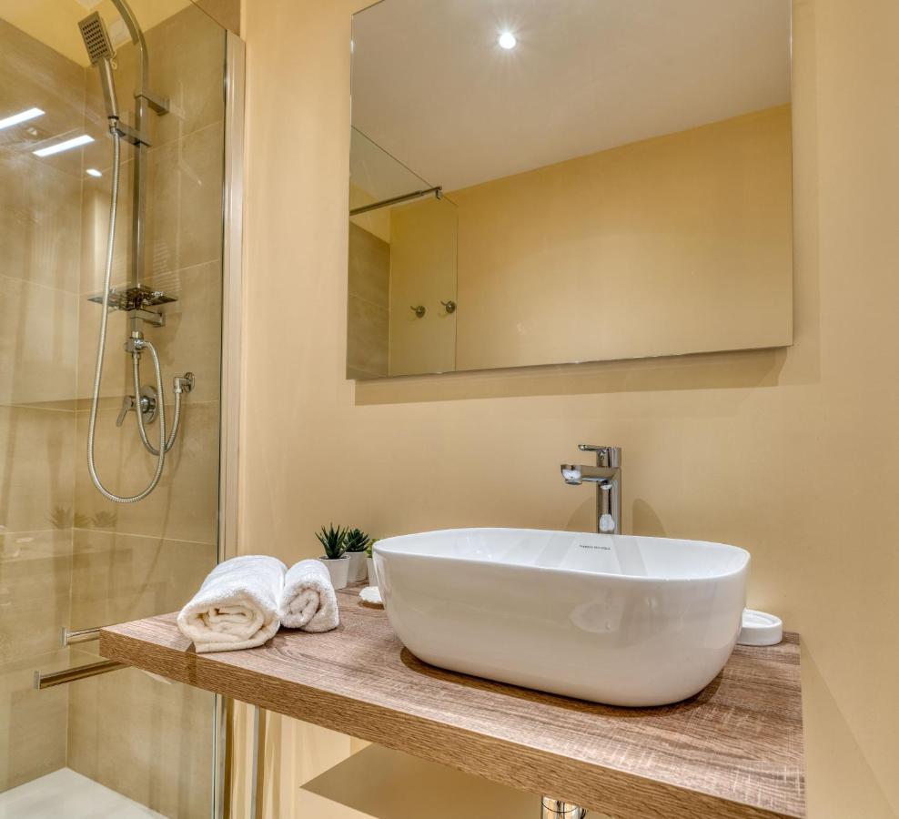 Izzhome Corso76 カリアリ エクステリア 写真
